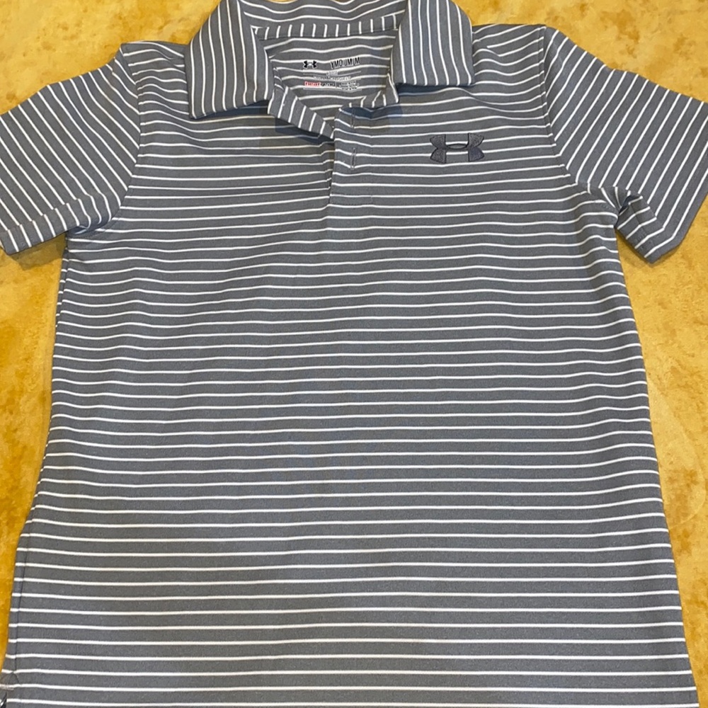 UNDER ARMOUR  - HEAT GEAR - loose fit